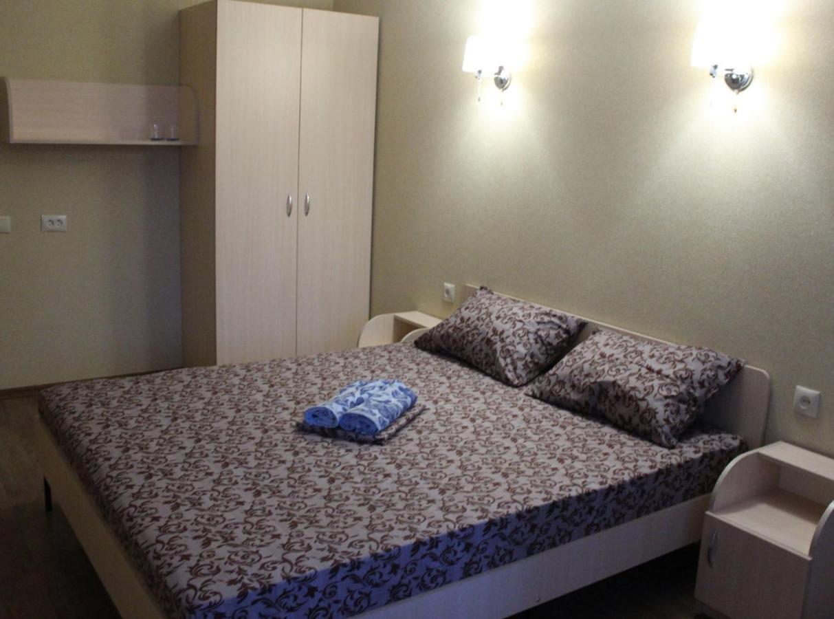 Готель Гостевой Дом Pearl By The Sea Фонтанка Екстер'єр фото